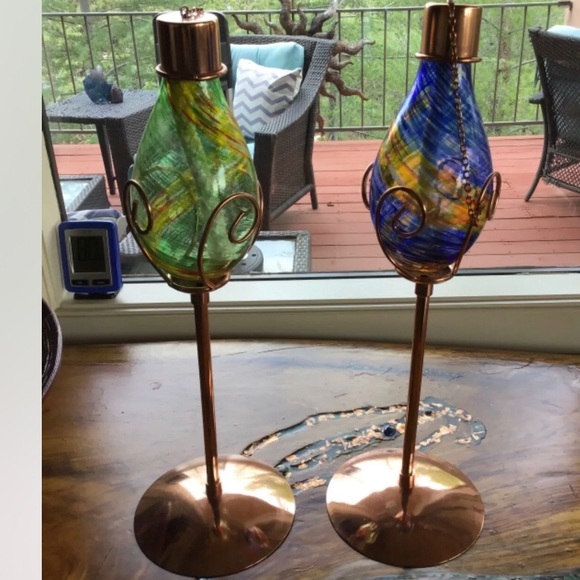 Set of Vintage Murano Hand Blown Art Glass Oil Lamps w/copper stand 19”H - Picture 9 of 9